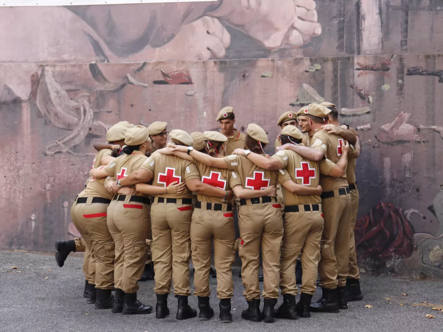 Voluntários da Cruz Vermelha Portuguesa