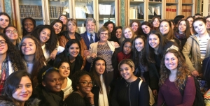 Visita dos estudantes de enfermagem da Escola Superior de Saúde à sede nacional